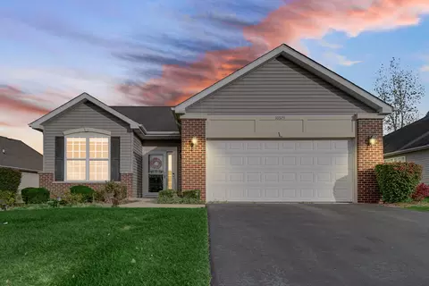 10325 Birchbrook Dr, Dyer, IN 46311 photo 1