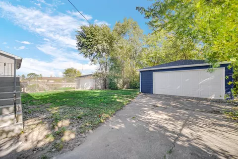Exterior - 1539 Whitcomb St, Gary, IN 46404 photo 5 of 5
