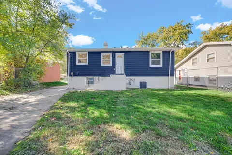 Exterior - 1539 Whitcomb St, Gary, IN 46404 photo 4 of 5