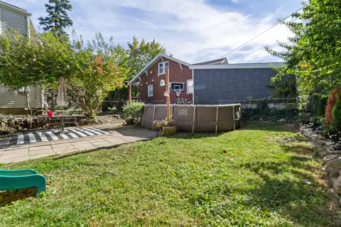 Exterior - 269 Maxwell St, Crown Point, IN 46307 photo 3 of 6