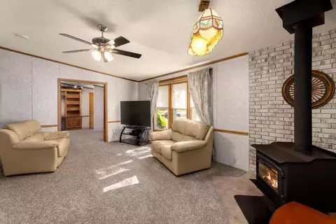 11538 E 400, Grovertown, IN 46531 photo 7