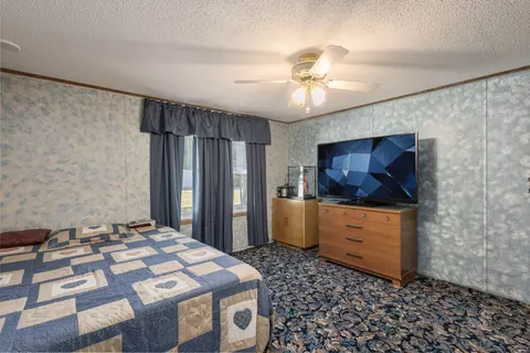11538 E 400, Grovertown, IN 46531 photo 13