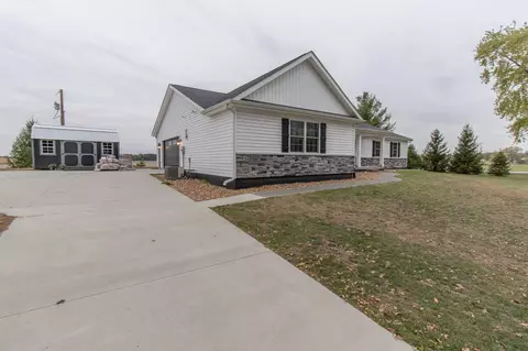 Exterior - 3993 W 272, Morocco, IN 47963 photo 4 of 5