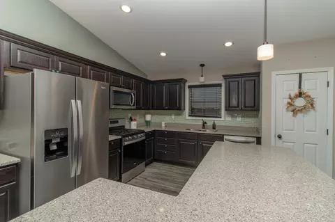 Kitchen - 3993 W 272, Morocco, IN 47963 photo 4 of 4