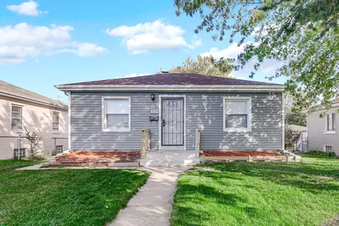 331 Jennings St, Gary, IN 46404 photo 3