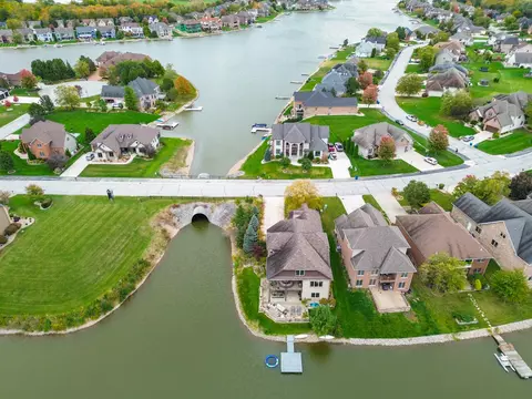 View/Area - 10380 Doubletree Dr, Crown Point, IN 46307 photo 5 of 12