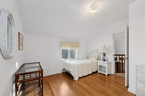 Bedroom - 7430 Oak Ave, Gary, IN 46403 photo 2 of 2