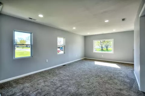 Living - 2713 Jefferson St, Gary, IN 46407 photo 2 of 3