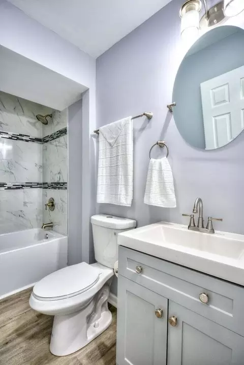 Bath - 2713 Jefferson St, Gary, IN 46407 photo 1 of 1