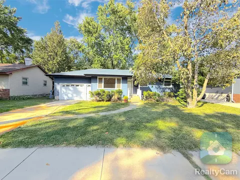 3439 Martha St, Highland, IN 46322