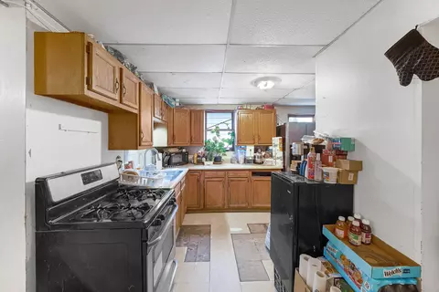 251 Polk St, Gary, IN 46402 photo 4