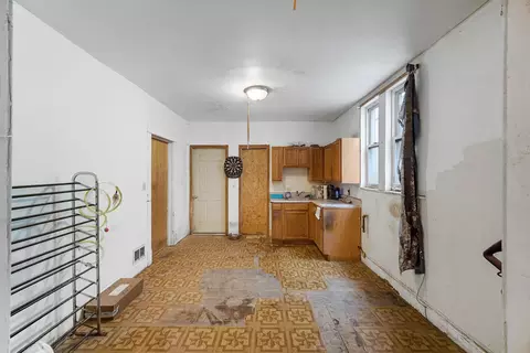 251 Polk St, Gary, IN 46402 photo 8
