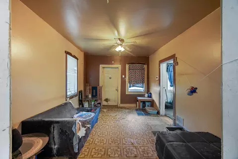 251 Polk St, Gary, IN 46402 photo 2