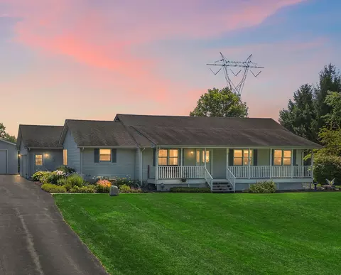 679 E 950, Westville, IN 46391