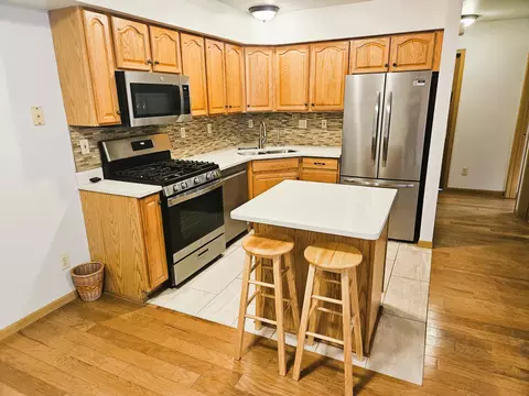 Kitchen - 120 Pine Dr #H, Porter, IN 46304 photo 2 of 6