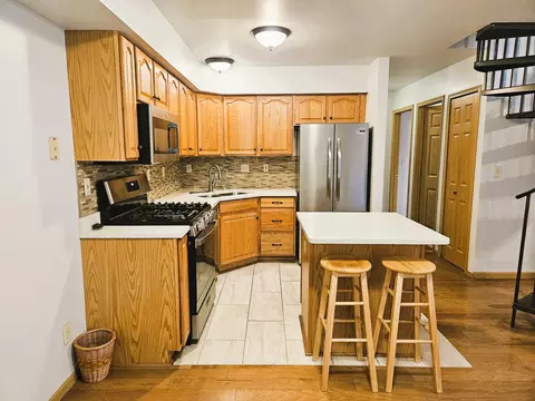 Kitchen - 120 Pine Dr #H, Porter, IN 46304 photo 1 of 6