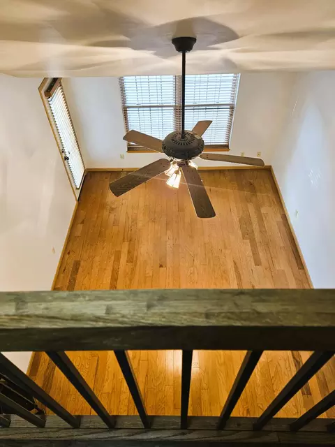 Living - 120 Pine Dr #H, Porter, IN 46304 photo 8 of 10