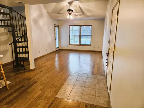 Living - 120 Pine Dr #H, Porter, IN 46304 photo 3 of 10