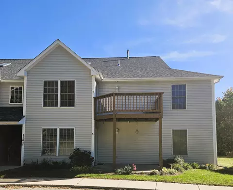 Exterior - 120 Pine Dr #H, Porter, IN 46304 photo 1 of 2