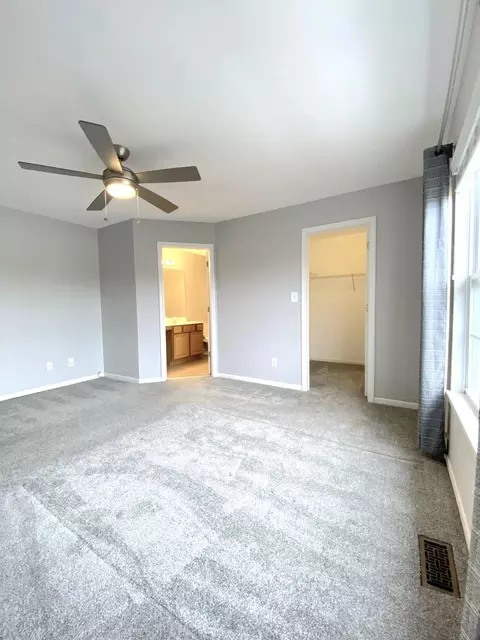 Bedroom - 11664 Broadway, Crown Point, IN 46307 photo 2 of 2
