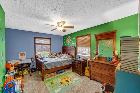 Bedroom - 7960 E 173rd Ave, Hebron, IN 46341 photo 4 of 6