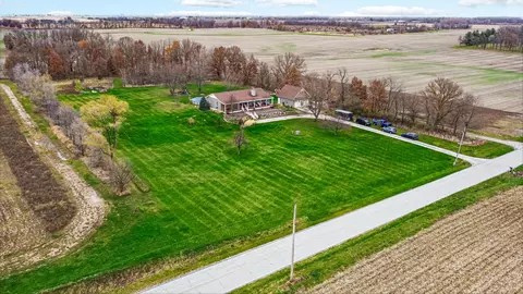 View/Area - 7960 E 173rd Ave, Hebron, IN 46341 photo 2 of 7