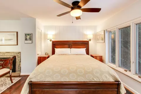 Bedroom - 49 Aspen Rd, Ogden Dunes, IN 46368 photo 1 of 3