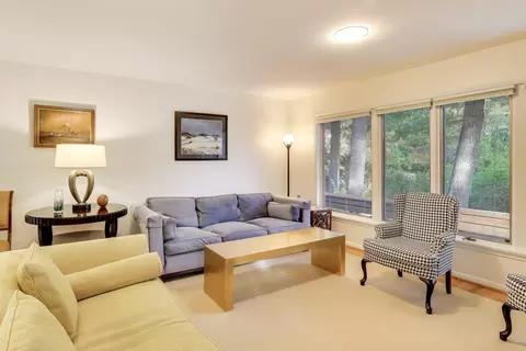 Living - 49 Aspen Rd, Ogden Dunes, IN 46368 photo 2 of 3