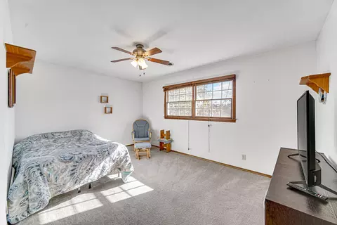 498 E 830, Valparaiso, IN 46383 photo 19