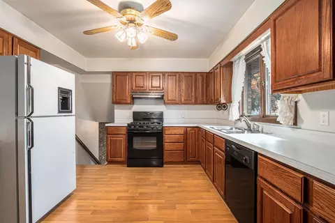 7905 Frederick Ave, Munster, IN 46321 photo 8