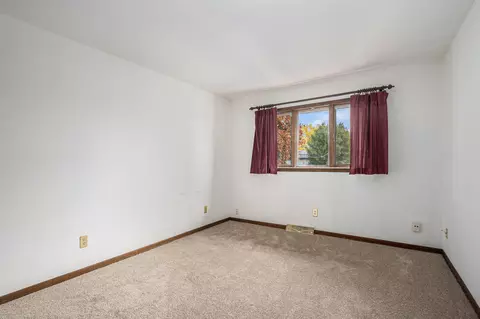 7905 Frederick Ave, Munster, IN 46321 photo 14