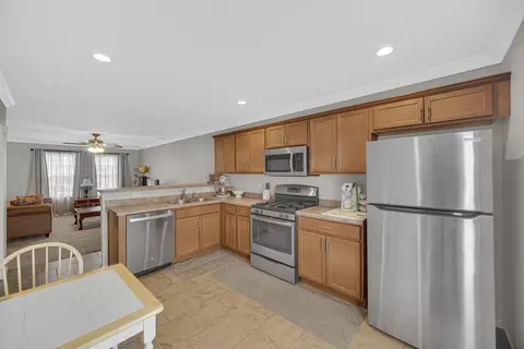 Kitchen - 14022 Paramount Way, Cedar Lake, IN 46303 photo 1 of 2