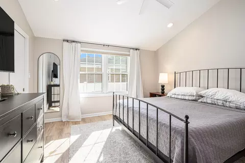 Bedroom - 8549 Forest Ave, Munster, IN 46321 photo 1 of 3