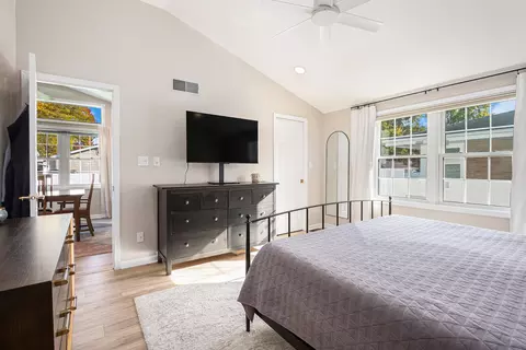 Bedroom - 8549 Forest Ave, Munster, IN 46321 photo 2 of 3