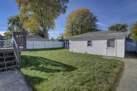 726 N Raymond St, Griffith, IN 46319 photo 16