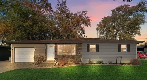 432 Apache Ln, Lowell, IN 46356 photo 3