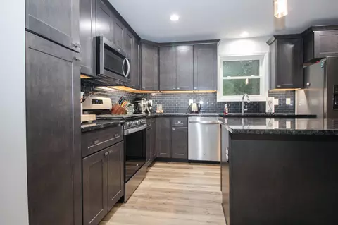 11218 Woodcrest Dr, Wheatfield, IN 46392 photo 10
