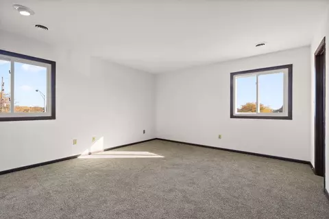 Bedroom - 929 W Glen Park Ave #304, Griffith, IN 46319 photo 1 of 2