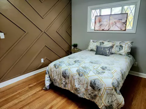 Bedroom - 7033 E 1st Ave, Gary, IN 46403 photo 1 of 3
