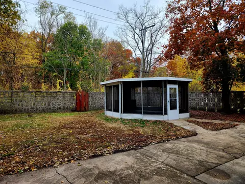 Exterior - 7033 E 1st Ave, Gary, IN 46403 photo 4 of 5