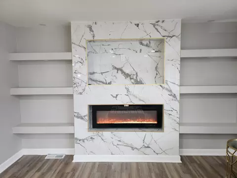 Living - 7033 E 1st Ave, Gary, IN 46403 photo 2 of 4