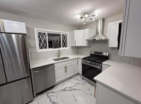 Kitchen - 7033 E 1st Ave, Gary, IN 46403 photo 2 of 3
