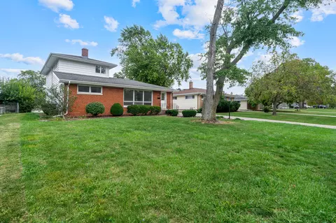 8133 Howard Ave, Munster, IN 46321 photo 41