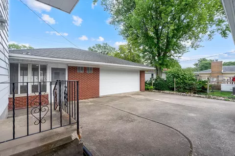 8133 Howard Ave, Munster, IN 46321 photo 44