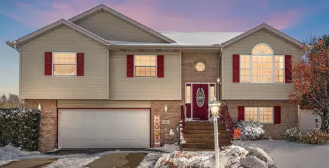 Exterior - 696 Admiral Dr, Porter, IN 46304 photo 1 of 6