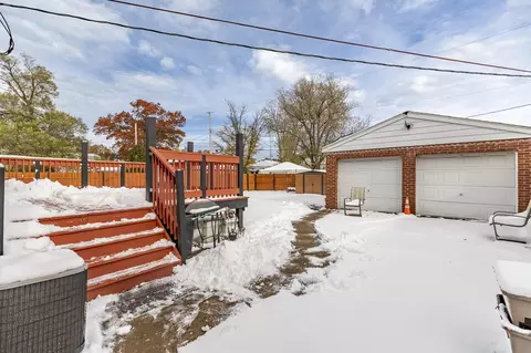 Exterior - 1035 Willard St, Gary, IN 46404 photo 3 of 6