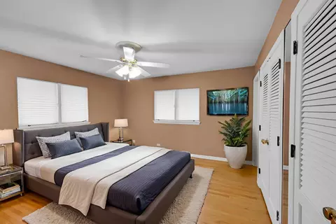 Bedroom - 1539 Warwick Ave, Whiting, IN 46394 photo 1 of 4