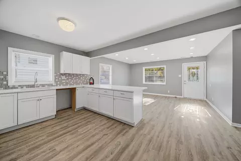 1226 W 45th Ave, Gary, IN 46408 photo 10