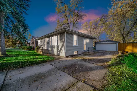 7338 Magoun Ave, Hammond, IN 46324