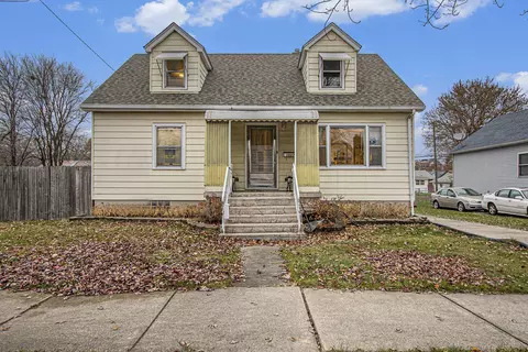 1027 Spruce St, Hammond, IN 46324